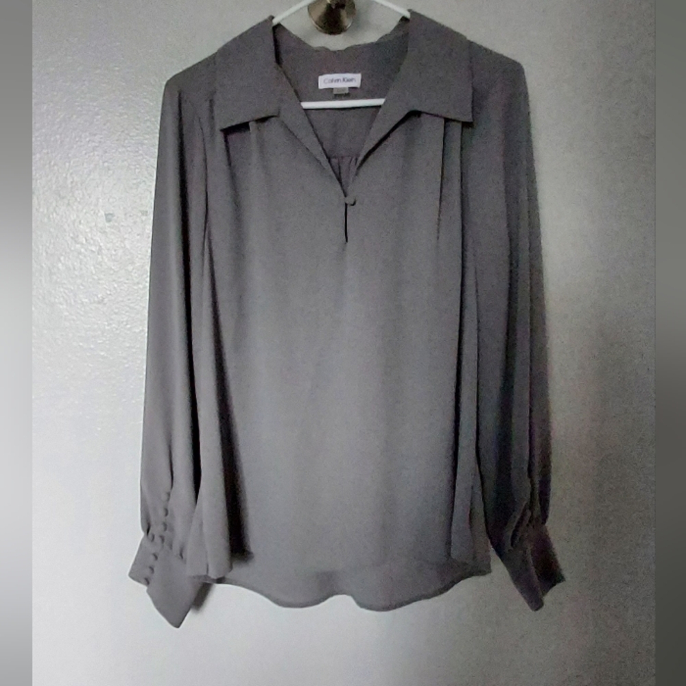 Calvin Klein Women's Gray Blouse